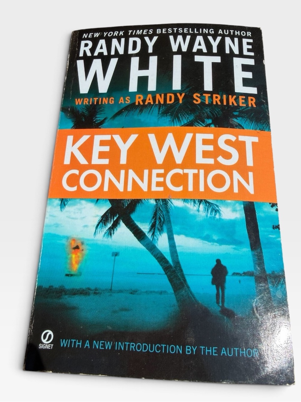 Book Softcover Randy Wayne White writing as Randy Striker Adventure Novel